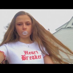 Meet your Posher, Mia